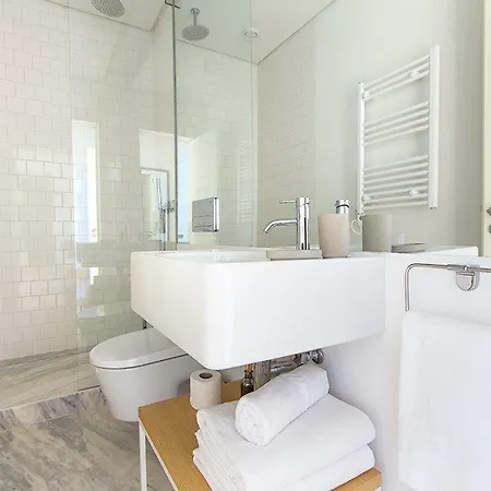 Luxury T.m. Penthouse With A View Apartament