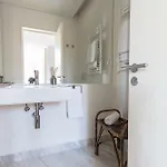 Luxury T.m. Penthouse With A View Appartamento Lisbona